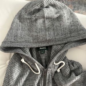 Roots salt and Pepper grey waffle sweat suit